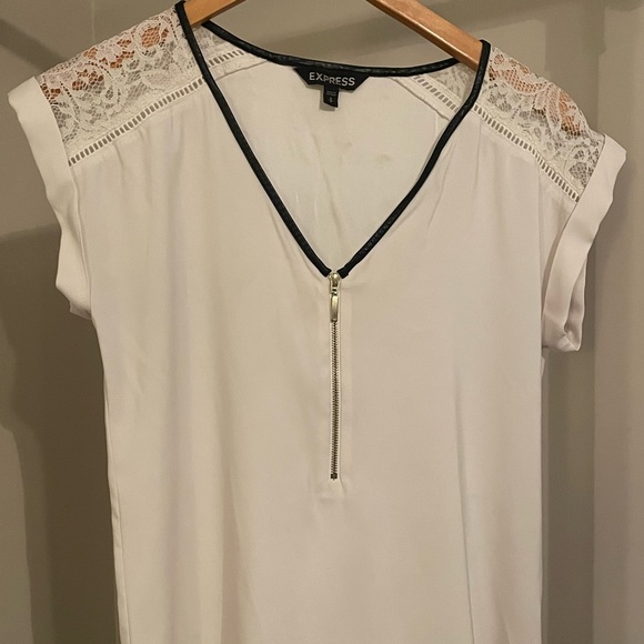 Express Top - Picture 1 of 4